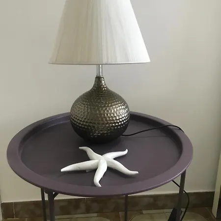 Betoniche Apartment *